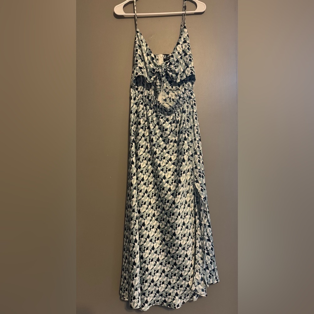 NWT Papillon Patterned Maxi dress